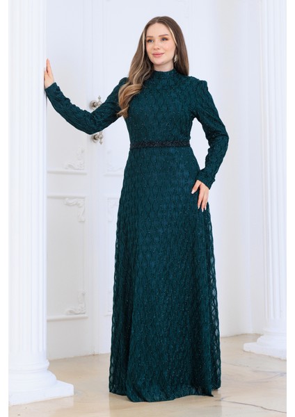 Lina Tesettür Abiye Elbise Dantel Kumaş Eteği Kuyruk ve Beli Taş Detaylı
