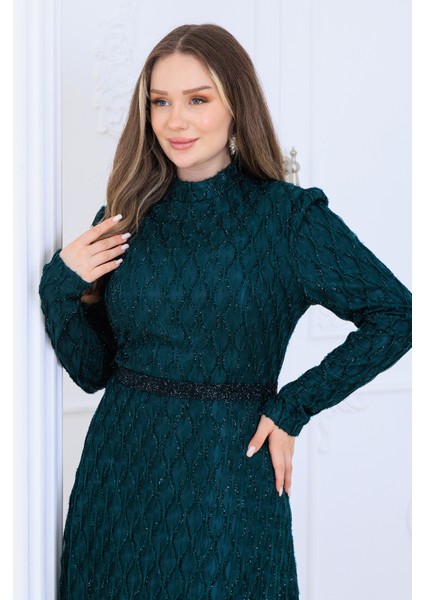 Lina Tesettür Abiye Elbise Dantel Kumaş Eteği Kuyruk ve Beli Taş Detaylı indirimleri