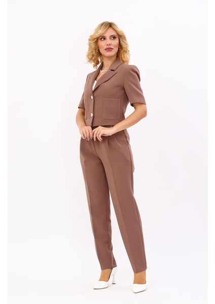 Erkek Yaka Kısa Ceket & Kemerli Köprülü Dar Paça Pantolon-Kahve indirimleri