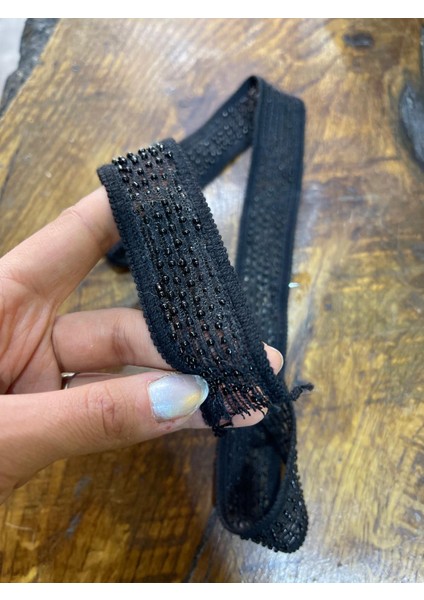 75X3 cm Boncuk Işleme Siyah Şerit Dikiş Aksesuarı fırsatları