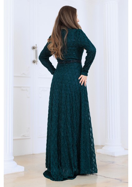 Lina Tesettür Abiye Elbise Dantel Kumaş Eteği Kuyruk ve Beli Taş Detaylı