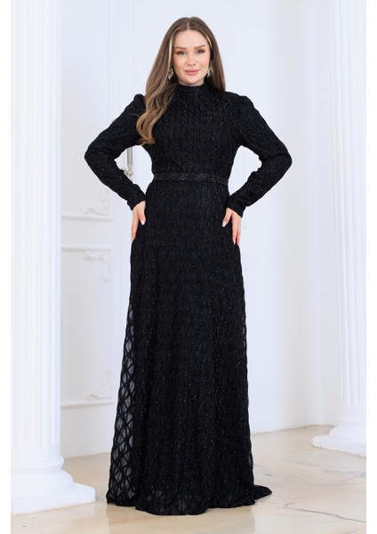 Lina Tesettür Abiye Elbise Dantel Kumaş Eteği Kuyruk ve Beli Taş Detaylı