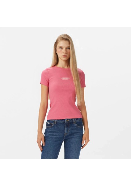 Kadın Pembe Slim Fit Logolu T-Shirt W5YP37KA0H1-A619 fiyatları