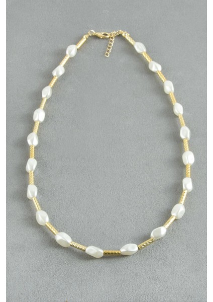 Oval Metal Inci Kolye