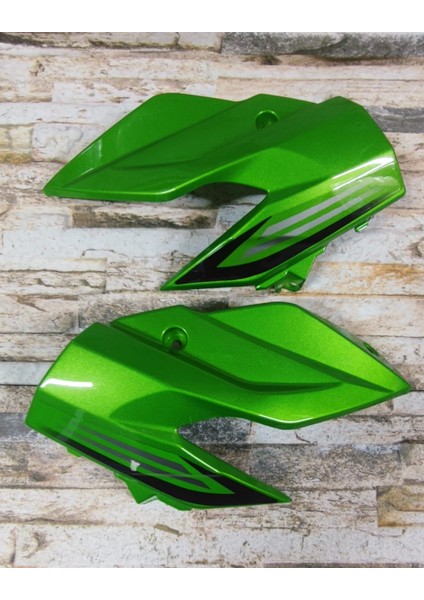 TK03 Ön Far Paneli Sağ Sol Takım Yeşil Orijinal
