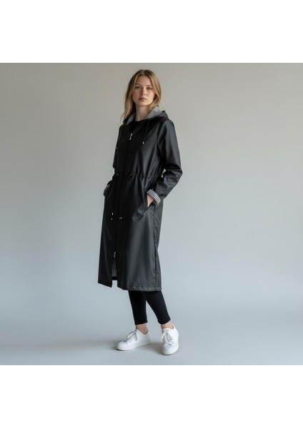 Kadın Kapşonlu Fermuarlı Astarsız Trençkot – Rahat Kalıp Mevsimlik Dış Giyim