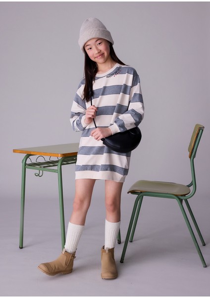 7913-64 Kız Çocuk Gri Çizgili Elbise