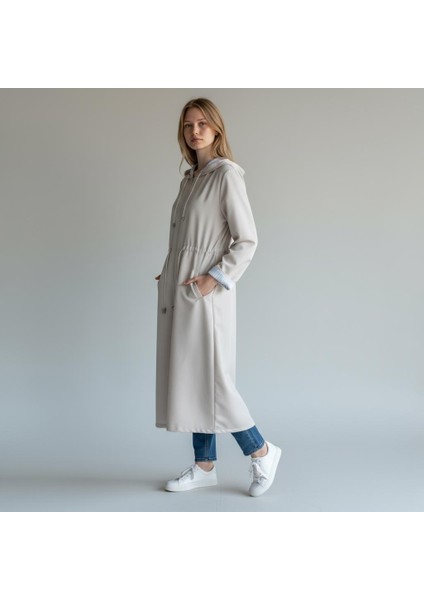 Kadın Kapşonlu Fermuarlı Astarsız Trençkot – Rahat Kalıp Mevsimlik Dış Giyim