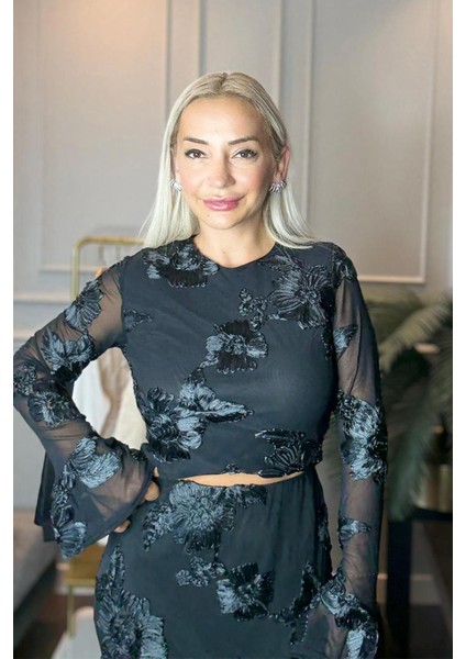 Siyah Çicek Detaylı Kolları Transparan Kadın Alt Üst Takım