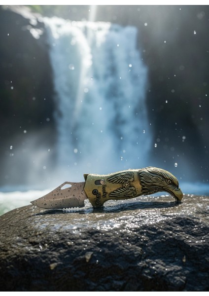 Trend Kartal Figürlü Çakı Çakmak