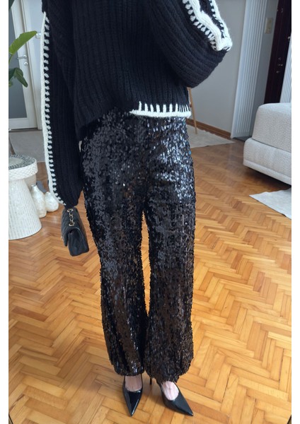 Pul Payetli Jogger Pantolon- Siyah fırsatları