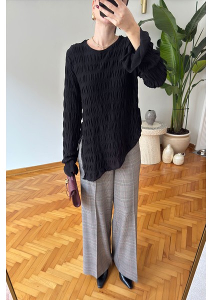 Bürümcük Detay Triko Tasarım Bluz- Siyah fırsatları