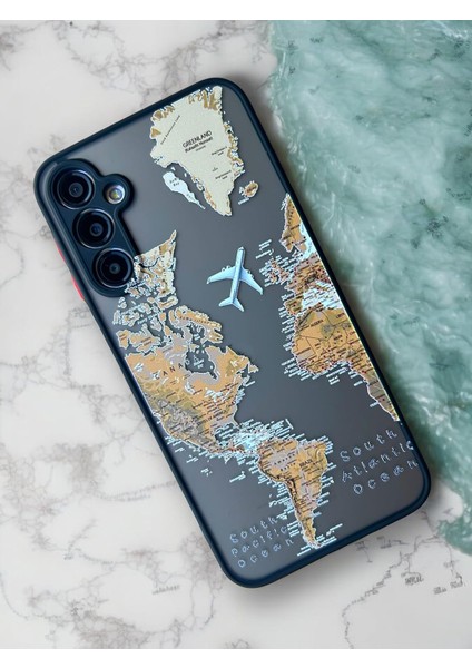 Galaxy S23 Fe Uyumlu Dünya Harita Desenli Kamera Korumalı Mat Transparan Plastik Arka Kapak Tpu Silikon Kenarlar Şık ve Dayanıklı Koruma Hux Kılıf Kapak (Siyah Harita)