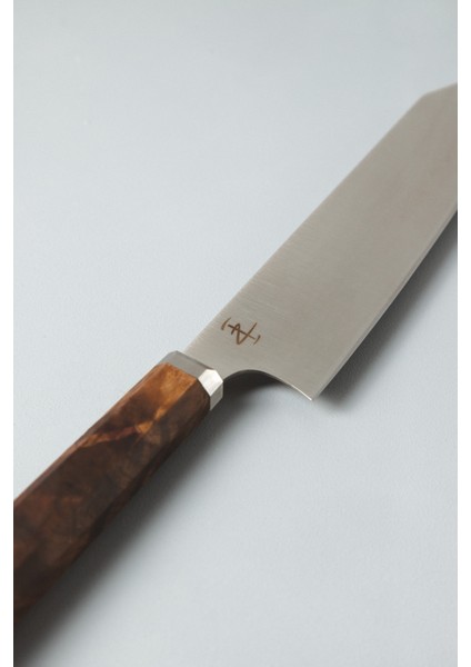 Pinnacle Serisi, N690 Kiritsuke Şef Bıçağı, 21 cm, Amerikan Ceviz, Paslanmaz Çelik indirimleri