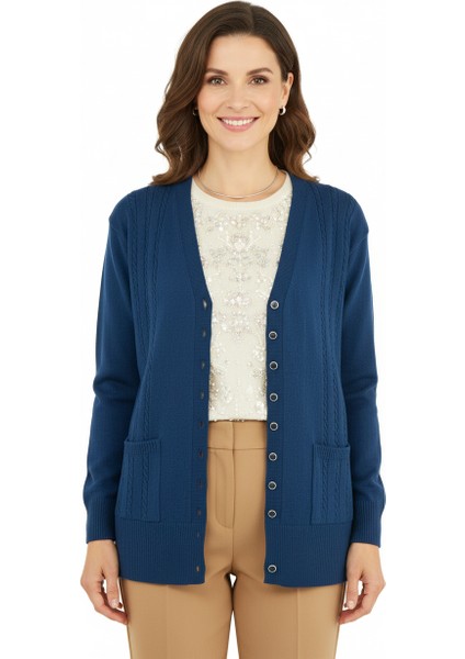 Kadın Kışlık Örgü Desenli Düğmeli Çift Cepli Uzun Kollu Normal Kesim Likralı Kardelen Dokuma Anne Hırka indirimleri