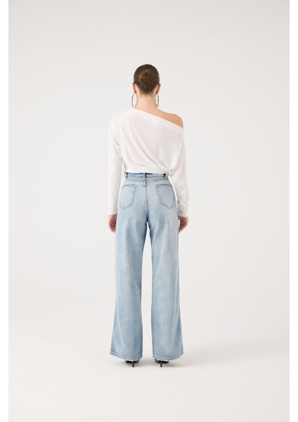 Asimetrik Yaka Talia Bluz Beyaz indirimleri