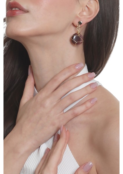 Kadın Çivili Model Altın Renk Tel Sarma Tasarım Kedigözü Küpe fiyatları