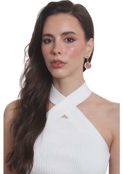 Kadın Çivili Model Altın Renk Tel Sarma Tasarım Kedigözü Küpe fırsatları