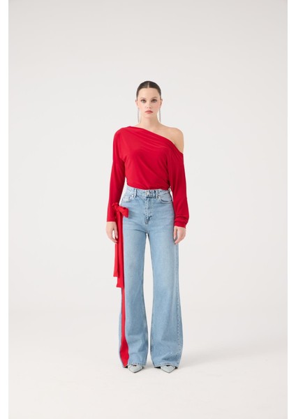 Asimetrik Yaka Talia Bluz Kırmızı fırsatları