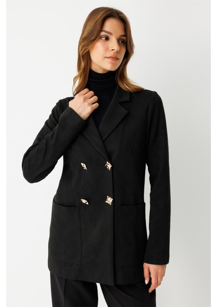 Kendinden Desenli Iri Düğmeli Ceket Siyah