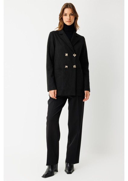 Kendinden Desenli Iri Düğmeli Ceket Siyah fiyatları