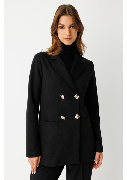 Kendinden Desenli Iri Düğmeli Ceket Siyah indirimleri