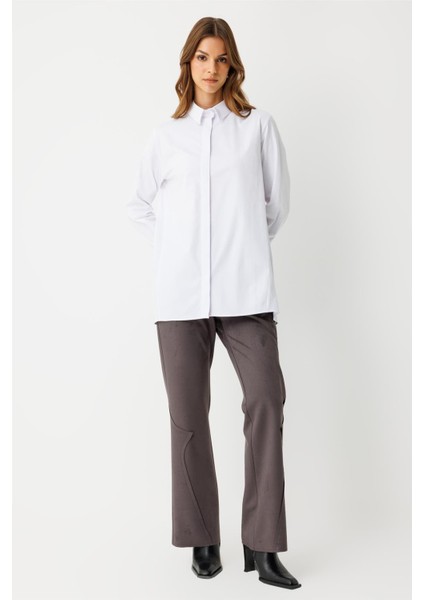 Arkası Dikiş Detaylı Pamuk Gömlek Beyaz