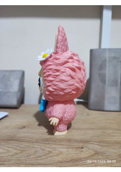 Labubu Figür 15 cm - Dönen Göz Mekanizmalı (3 Farklı Bakış) - Papatya Detaylı Özel Üretim indirimleri