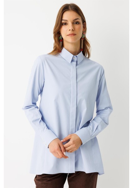 Arkası Dikiş Detaylı Pamuk Gömlek Mavi modelleri