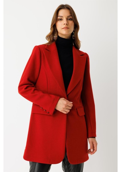 Tek Düğmeli Yün Içerikli Keçe Ceket Kırmızı modelleri