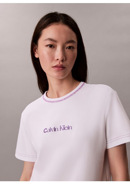 Bisiklet Yaka Düz Beyaz Kadın T-Shirt LV047D213GYAA modelleri