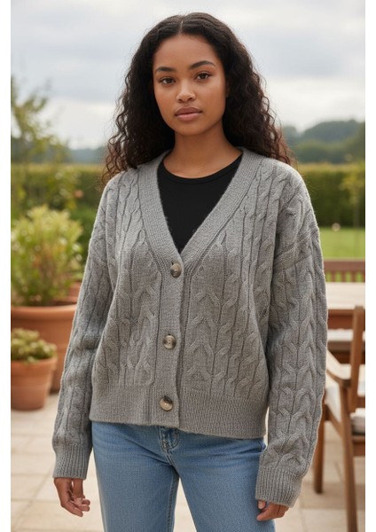 Düğmeli Kadın Triko Hırka