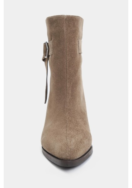 Bloom Rome Bej Süet Hakiki Deri Sivri Burun Kalın Topuklu Kemer Detay Kadın Bot fırsatları