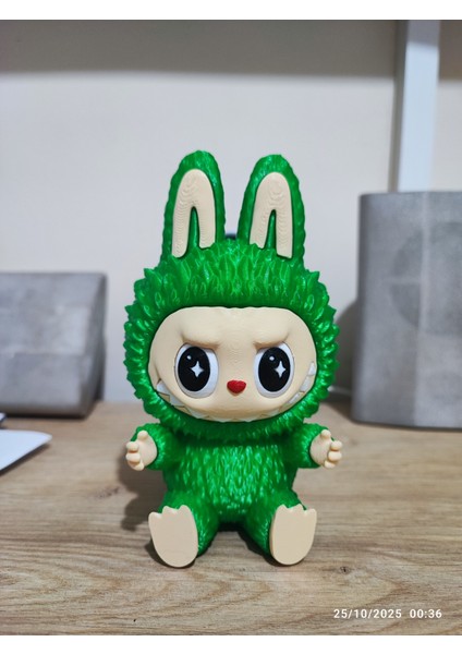 Labubu Yeşil Figür 14 cm - Dönen Göz Mekanizmalı (3 Farklı Bakış) - Özel Üretim