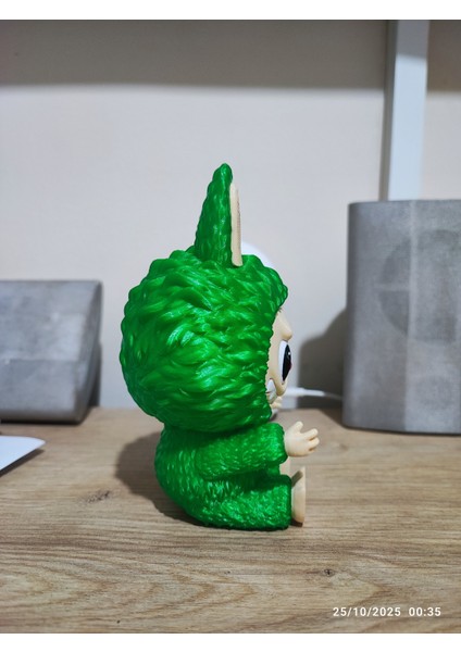 Labubu Yeşil Figür 14 cm - Dönen Göz Mekanizmalı (3 Farklı Bakış) - Özel Üretim indirimleri