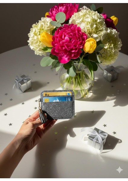 Gri Simli Püsküllü Cüzdan Kartlık fırsatları