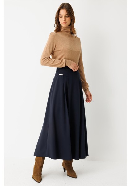 Aksesuar Detaylı Etek Laci modelleri