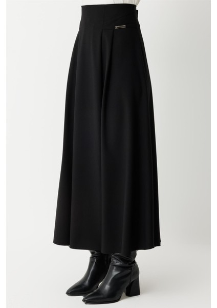 Aksesuar Detaylı Etek Siyah fırsatları