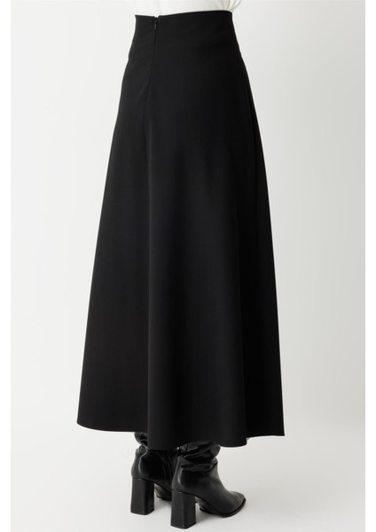 Aksesuar Detaylı Etek Siyah