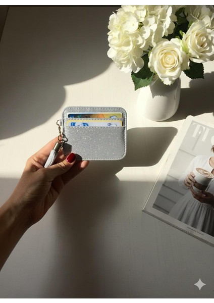 Gümüş Simli Püsküllü Cüzdan Kartlık