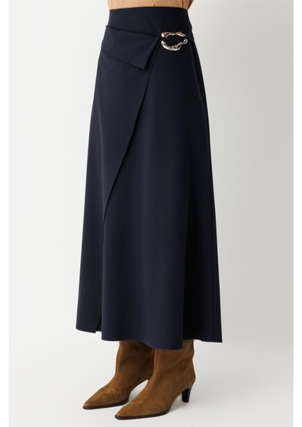 Toka Detaylı Anvelop Kapamalı Etek Laci fırsatları