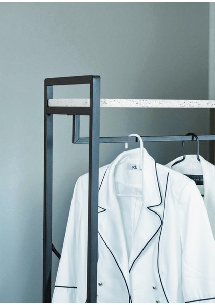 Dekoratif Metal Ayaklı Beyaz Ahşap Raflı Elbise Askılığı Ayakkabılık Çok Amaçlı Portatif Portmanto Gardırop fırsatları