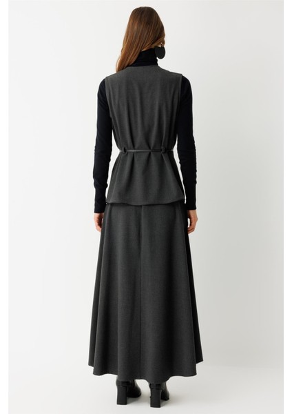 Yeleği Çıt Çıt Kapamalı Etekli Takım Antrasit