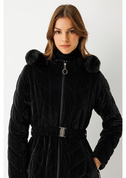 Kapitone Ara Boy Kaban Siyah modelleri