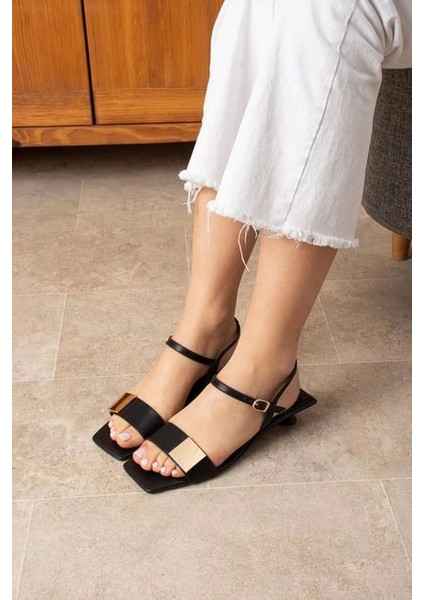 Zıan Siyah Topuklu Ayakkabı fiyatları