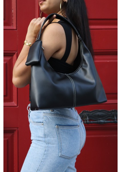 Bella Mat Deri Cüzdan Detaylı Kadın Omuz ve Kol Çantası