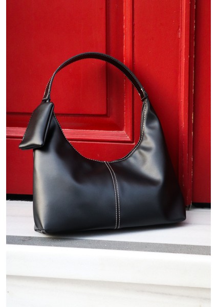 Bella Mat Deri Cüzdan Detaylı Kadın Omuz ve Kol Çantası fırsatları