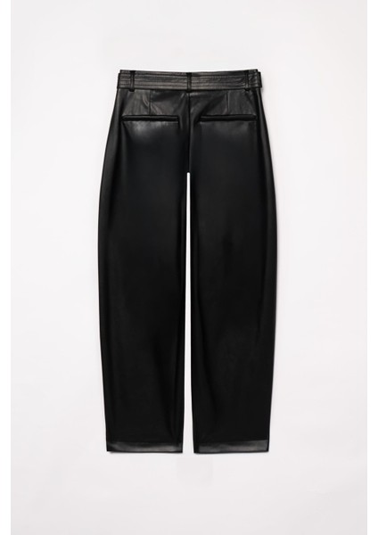 Kadın Siyah Deri Varil Pantolon modelleri