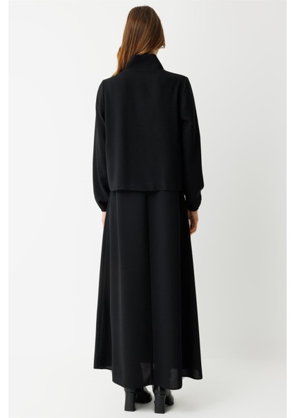 Büzgü Detaylı Elbiseli Takım Siyah