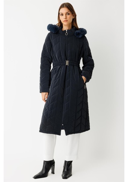 Kapitone Ara Boy Kaban Laci